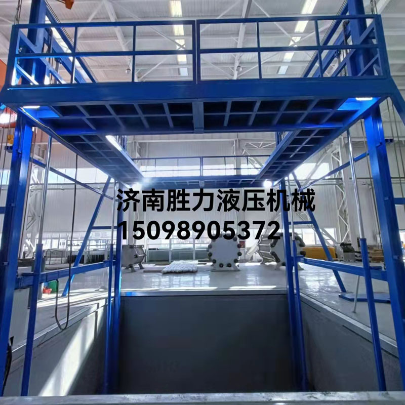 載重5噸特殊導軌式升降機2臺安裝完畢！